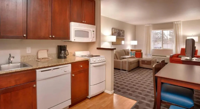 Люкс с 2 комнатами Towneplace Suites Marriott Meridian