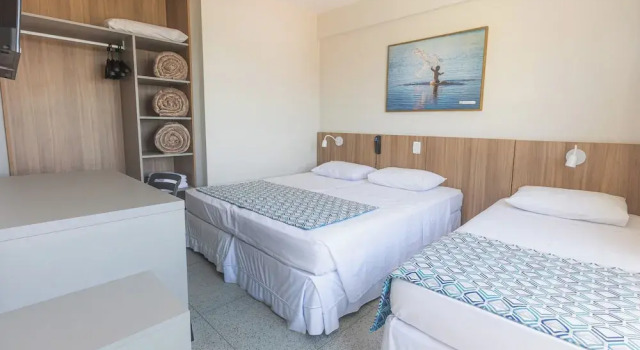 Трёхместный номер Superior Hotel Bandeirantes da Barra