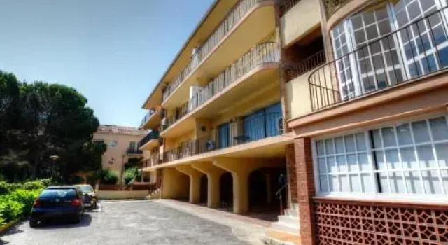 E29049 Quinta Sant Pol, Забронировать Отель Сан-Фелиу-де-Гишольс Baix Empordà