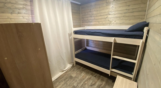 Кровать в общем номере В Манжероке