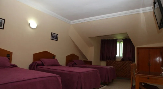 Complexe Touristique Relais Ras El Maa, Book Hotel Hotels in Azrou with Parking, Parking