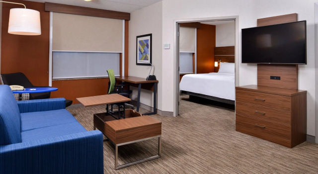 Номер Standard Holiday Inn Express & Suites Buffalo Downtown, NY