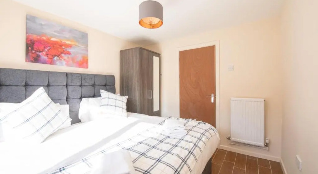 Hanover Street Swansea - Guest Homes, Забронировать Гостевой дом Суонси Полуостров Гоуэр, рядом с Замок Лухур