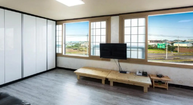 Коттедж с 2 комнатами Jeju Wayo Pension