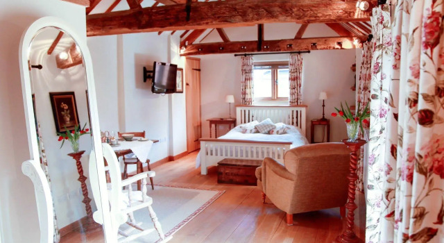 Manor Farm-MK, Забронировать Отель Ньютон Лонгвилл Великобритания