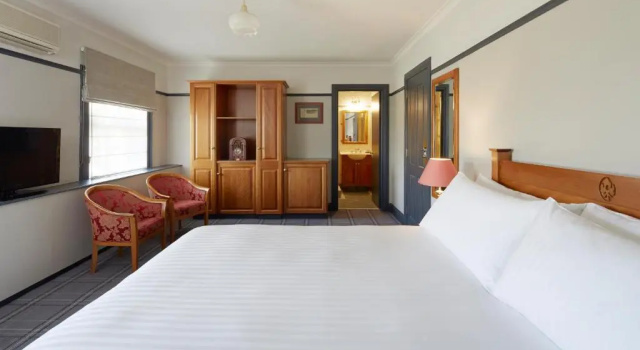 Двухместный номер Superior Brassey Hotel