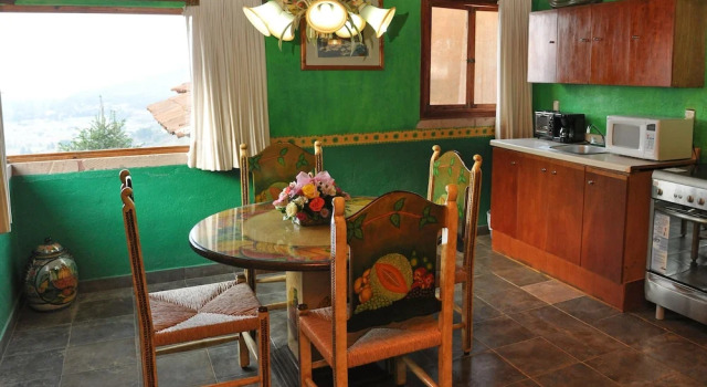Полулюкс c 1 комнатой с балконом и с видом на озеро Eco Hotel Ixhi
