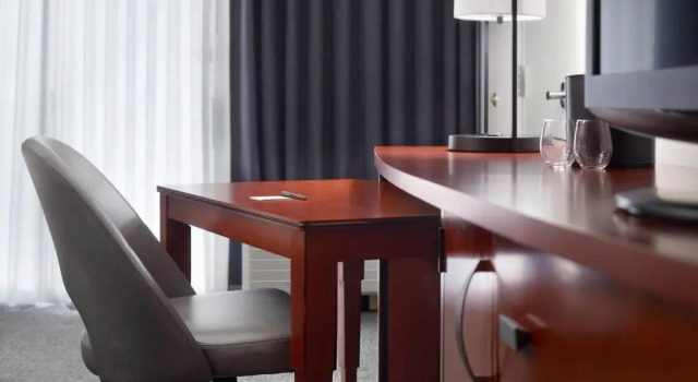 Номер Standard Courtyard by Marriott Raleigh Midtown