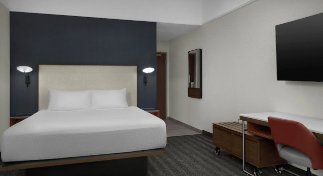 Двухместный номер Standard Courtyard Danville