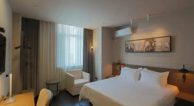 Номер Business Jinjiang Inn Select Fanchang Darunfa Square