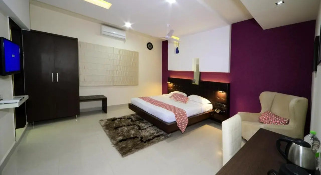 Serenity Inn La Vista, Rezerwuj Hotel Hyderabad 