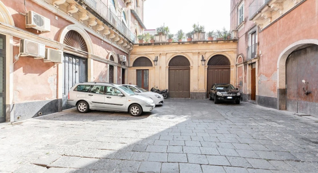 Catania City Center Apartment, Забронировать Апартаменты/квартира Катания Сицилия, рядом с Римский амфитеатр