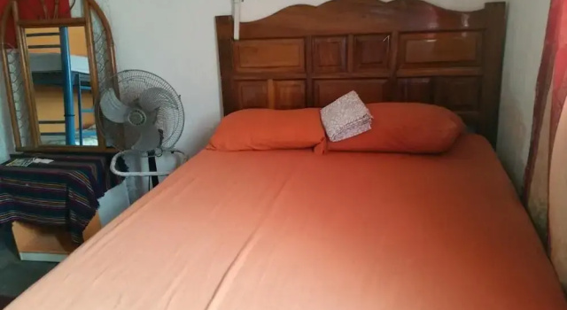 Двухместный номер Economy с видом на город Hostal Luna Vallarta