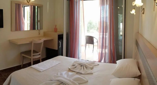 Двухместный номер Standard с частичным видом на море Voula Resort
