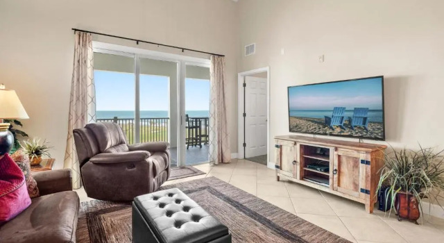 363 Cinnamon Beach, 3 Bedroom, Sleeps 8, Ocean View, 2 Pools, Забронировать Отель Отели Палм-Кост с бассейном, Бассейн