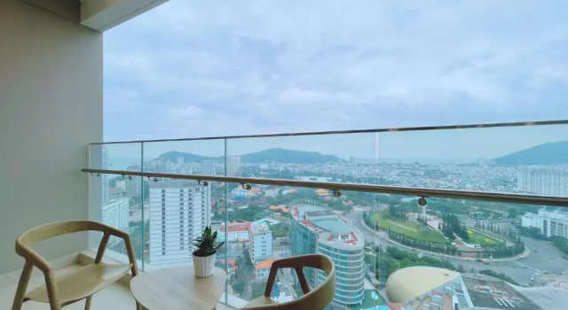 Апартаменты с 2 комнатами Homestay nhà phố 180