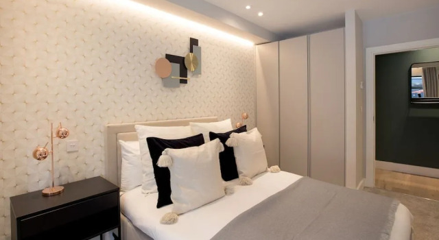 Elephant and Castle by Allô Housing