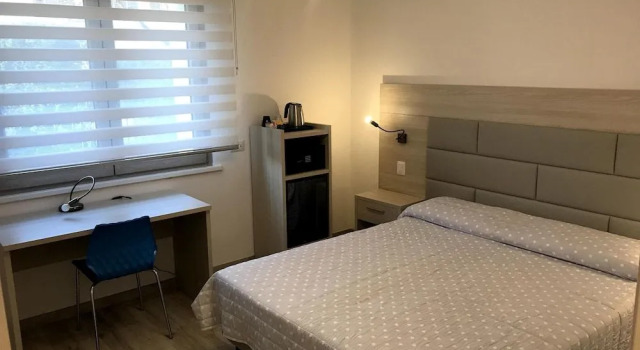 Il Sole e la Luna B&B in Garda, Prenota Bed & breakfast Hotel a Veneto con piscina, Piscina