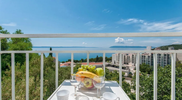 Студия Apartments by the sea Tucepi, Makarska - 22005