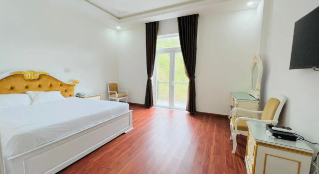 Двухместный номер Standard с балконом Nam Du Palace