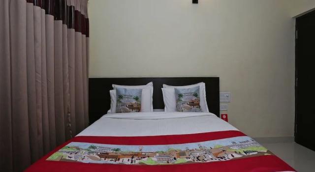 OYO 7875 Prakaash Comforts, Rezervovat Hotel Hotely v Bangalore s parkováním, Parkování