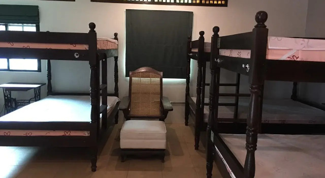 Casa Marina Bed and Breakfast, Rezervasyon Otel Pagsanjan Laguna