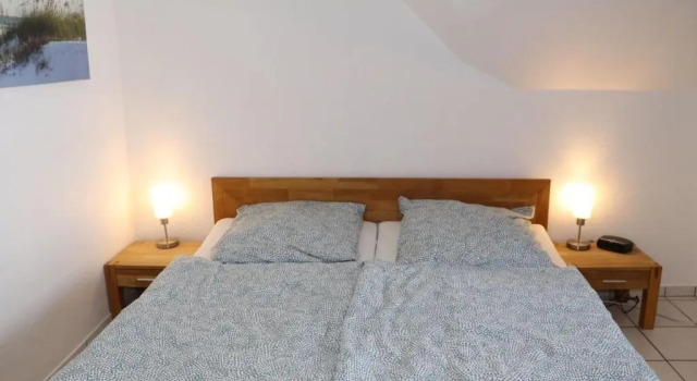 Haus Henning - Appartement 12, Забронировать Апартаменты/квартира Шарбойц Holstein Switzerland