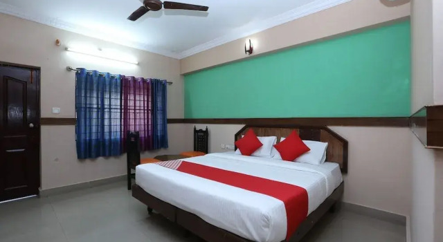 Sanman Regency by OYO Rooms