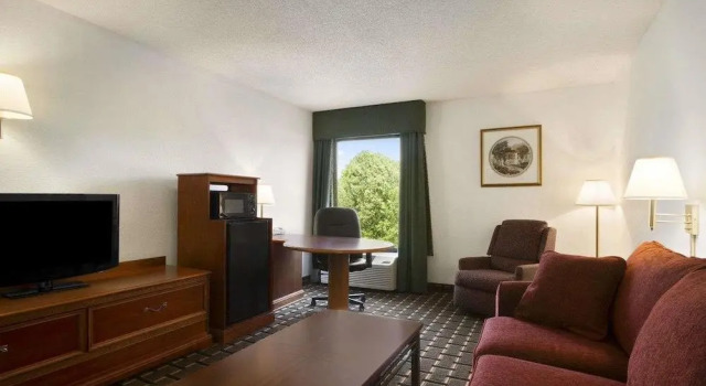 Baymont By Wyndham Crossville, Reservar Hotel Crossville Tennessee