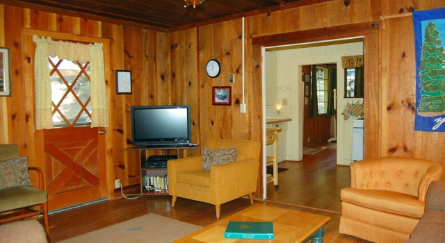 Fretz's Den