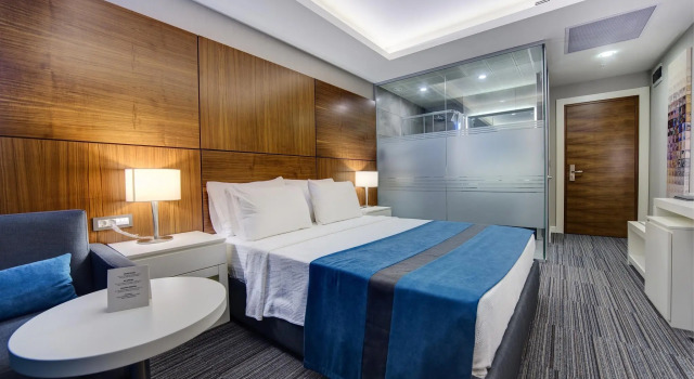 Двухместный номер Deluxe с видом на город The Menord Hotel