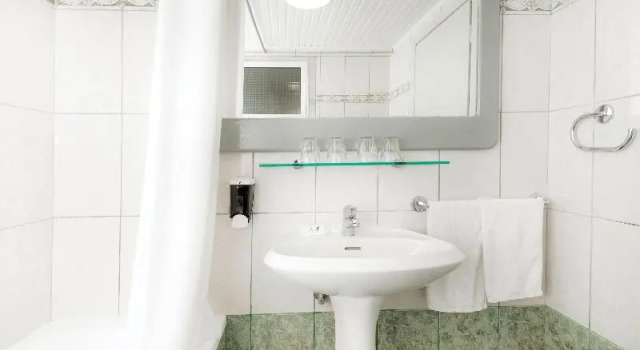 Двухместный номер Standard с балконом Eurovillage Achilleas Hotel