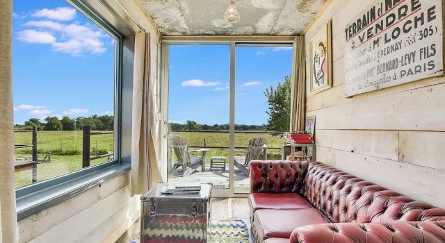 Номер Standard FlopHouze Shipping Container Hotel