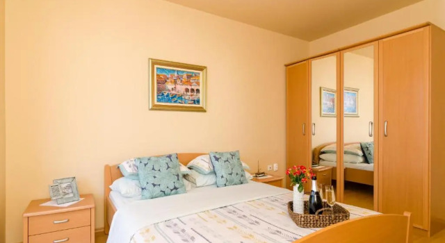 Apartments Bonavista, Забронировать Апартаменты/квартира Отели Дубровника с парковкой, рядом с Церковь Святого Власия, Парковка