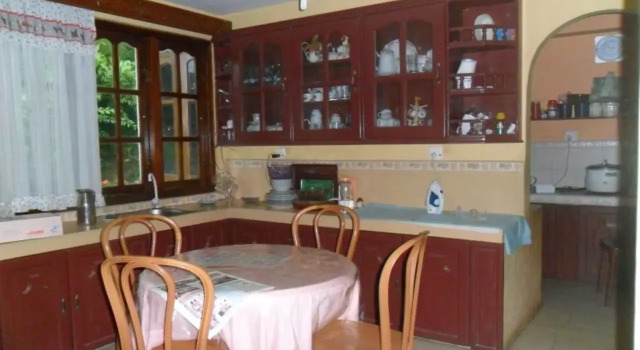 Awinco Rest Inn, Забронировать Отель Хапутале округ Бадулла, рядом с Haputale Railway Station