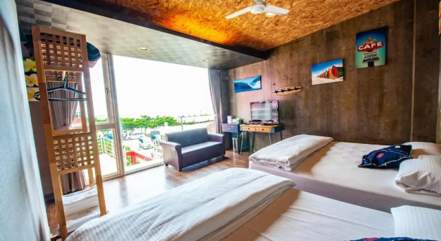 Четырёхместный номер Standard с видом на море Mahalo B&B