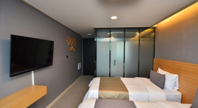 Full Moon Hotel, Prenota Hotel Hotel a Gyeonggi-do con piscina, Piscina