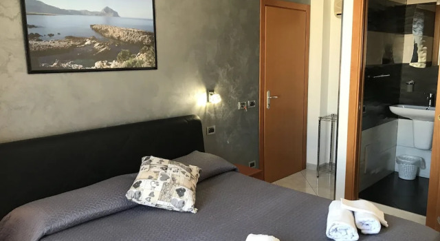 El Nur Bed & Breakfast, Book Bed and Breakfast Hotels in Sicily with Parking, Parking