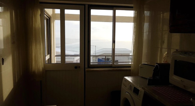 Apartment With 3 Bedrooms in Nazaré, With Wonderful sea View and Furnished Terrace Near the Beach, Rezervovat Apartmán Hotely v Oeste s parkováním, Parkování