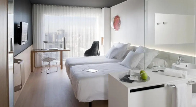 Двухместный номер Deluxe Barceló Sants