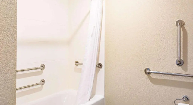 Люкс Comfort Inn & Suites Niagara Falls Blvd USA