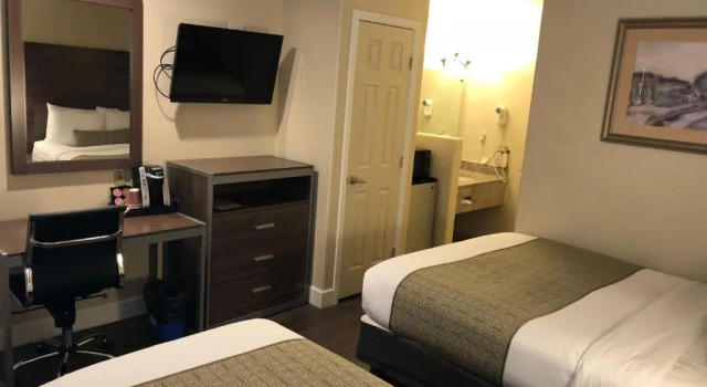 Трёхместный номер Standard El Castell Motel