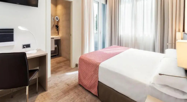 Двухместный номер Terrace Catalonia Hispalis