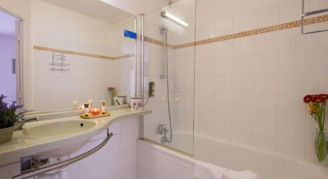 Двухместный номер Comfort Best Western Hôtel Aurélia