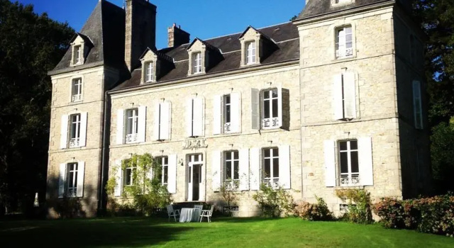 Château de Penfrat, Забронировать Отель Отели Гуэнаш с парковкой, Парковка