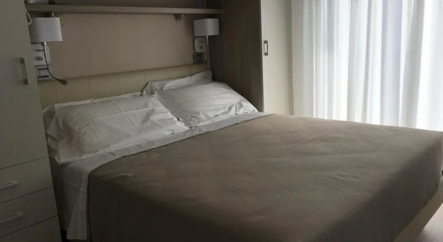 Hotel Novella, Забронировать Отель Отели в центре Мизано-Адриатико, в центре
