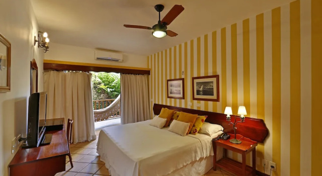 Двухместный номер Standard с балконом Manary Praia Hotel