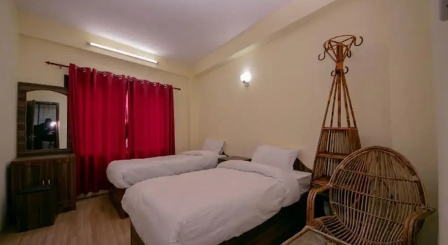 Hotel Thousand, Забронировать Отель Отели Балладью с парковкой, Парковка