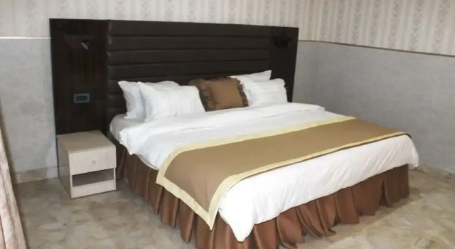Номер Standard Candellux Imperial Hotel and Suites