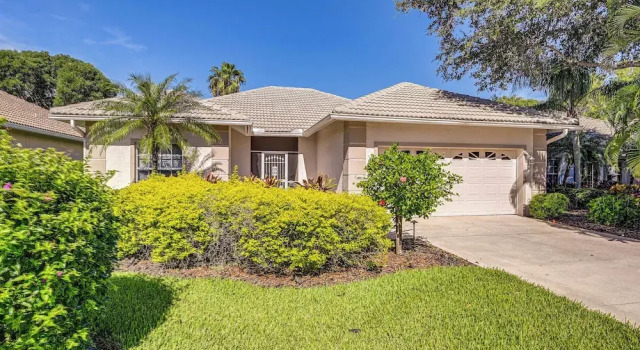 Private Outdoor Pool in Naples Vacation Rental!, Забронировать Дом для отпуска Нейплс Southwest Florida